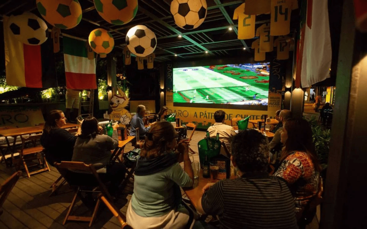 Advogado trabalhista explica direito a folgas em dias de jogos da Copa