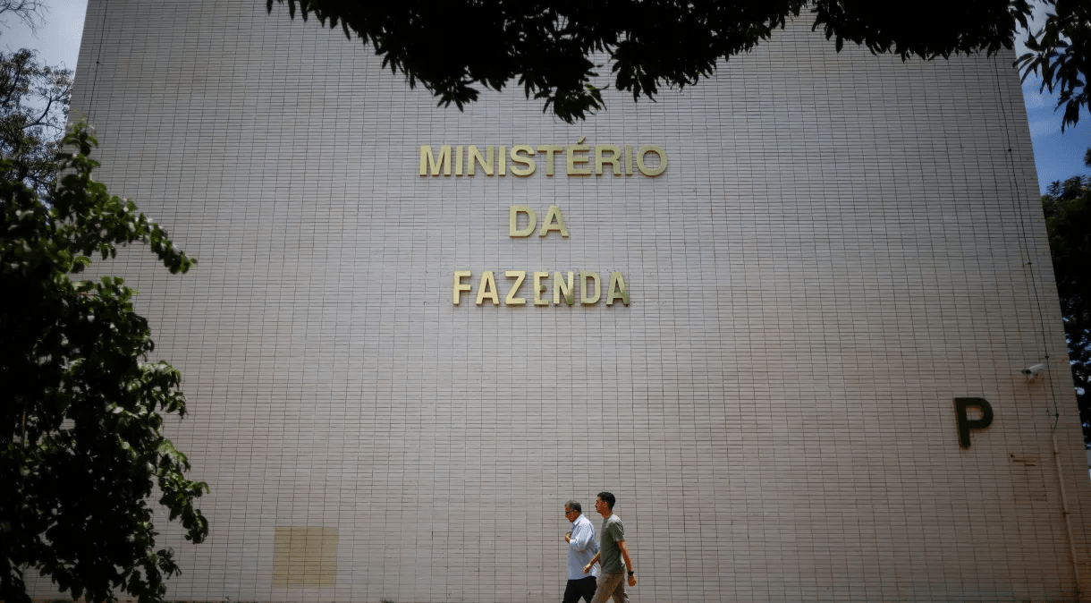 fazenda-define-acesso-para-cas