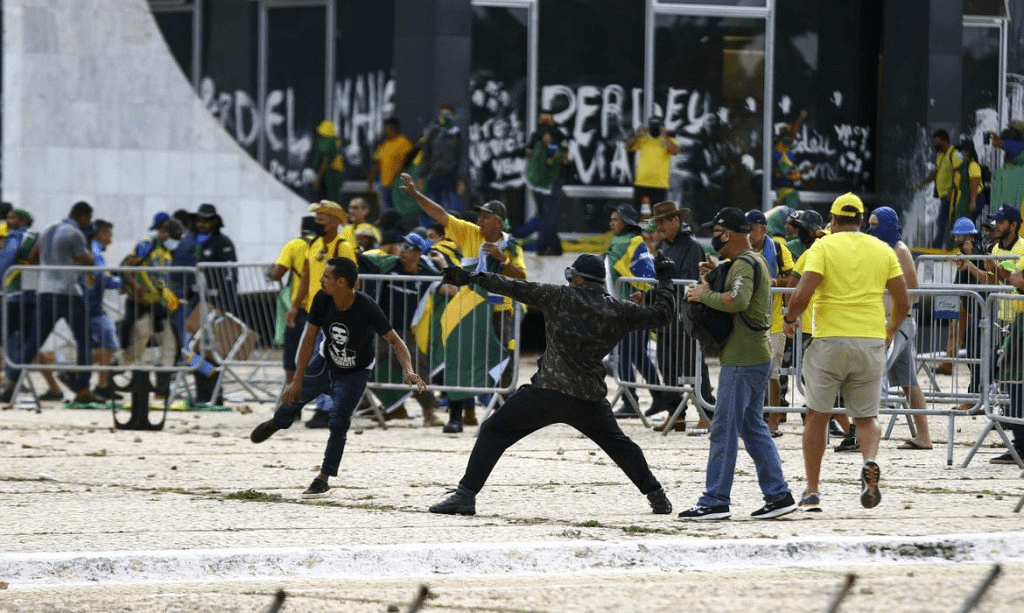 8-de-janeiro-policia-federal-r