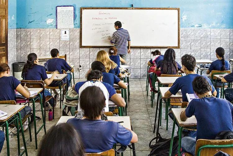 apenas-37-dos-alunos-do-ensino