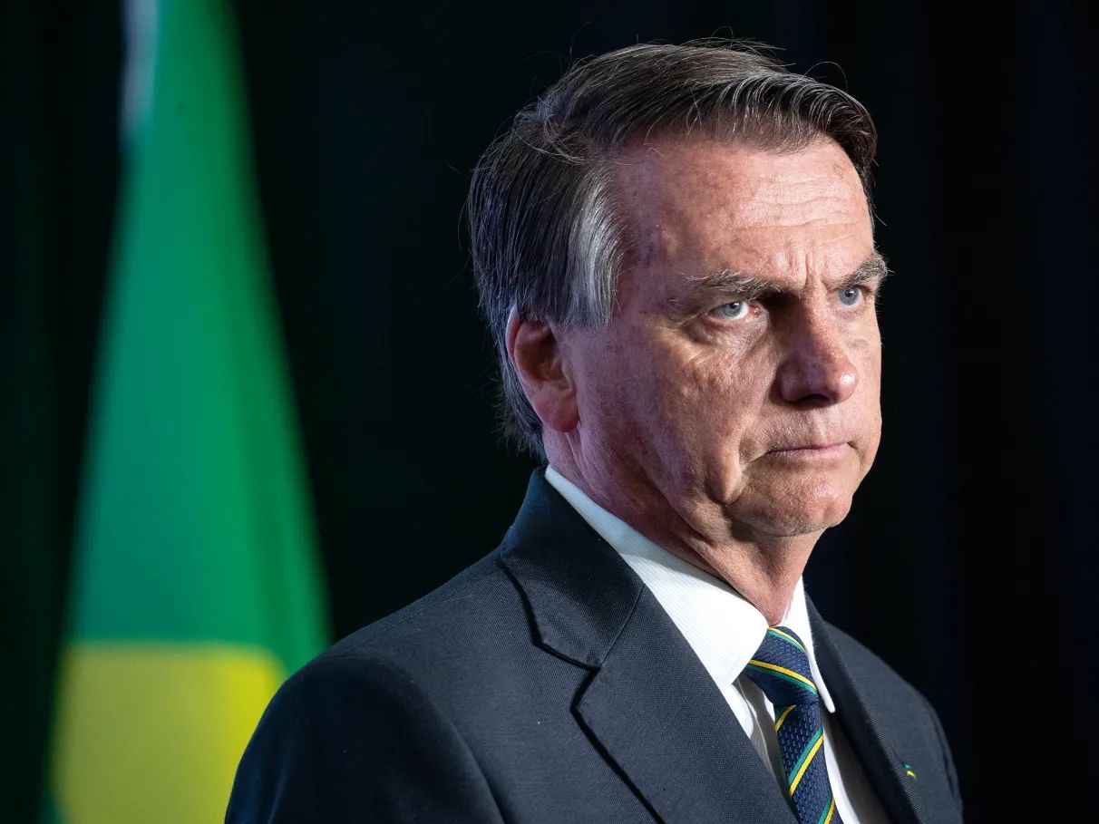 pf-aponta-bolsonaro-como-lider