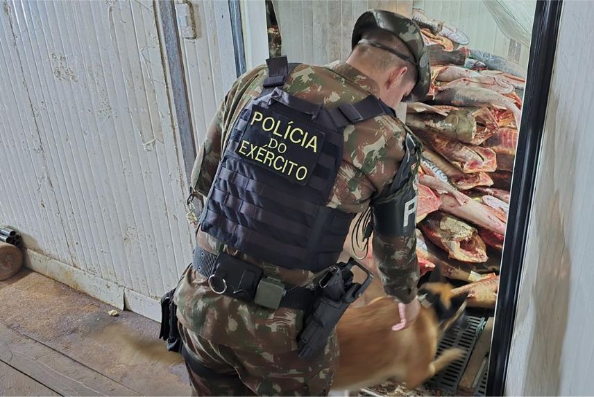 exercito-apreende-mais-de-r100