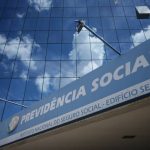 inss-vai-revisar-800-mil-apose