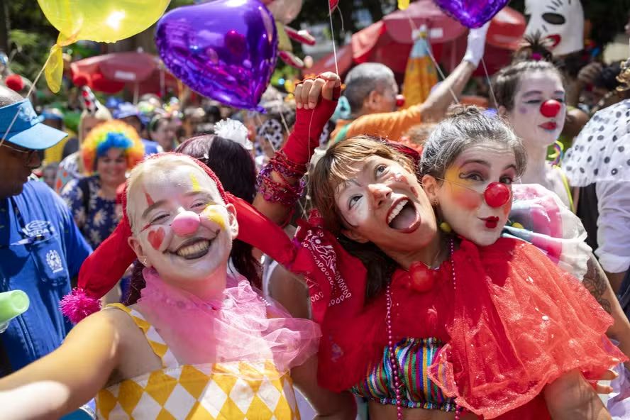 hoje-e-feriado-nesta-terca-fei