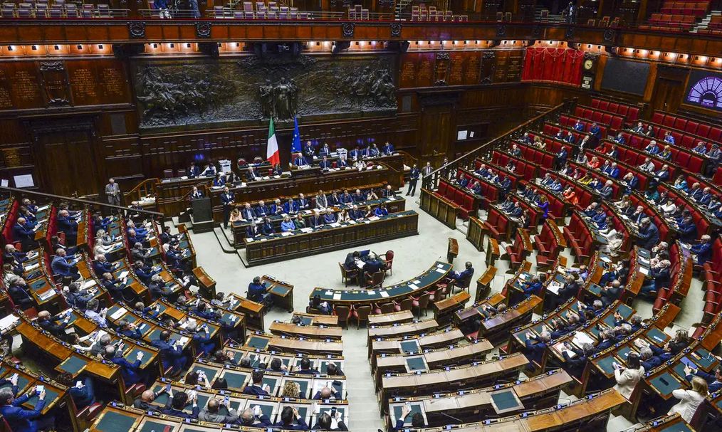 camara-dos-deputados-na-italia