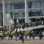 denunciada-por-participacao-em