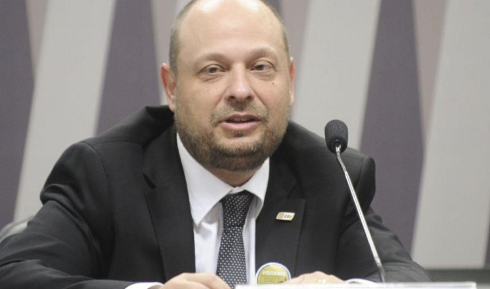 governo-estuda-uso-de-recursos