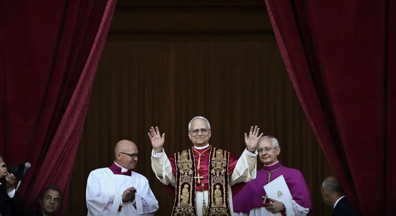 missa-de-posse-do-papa-leao-xi
