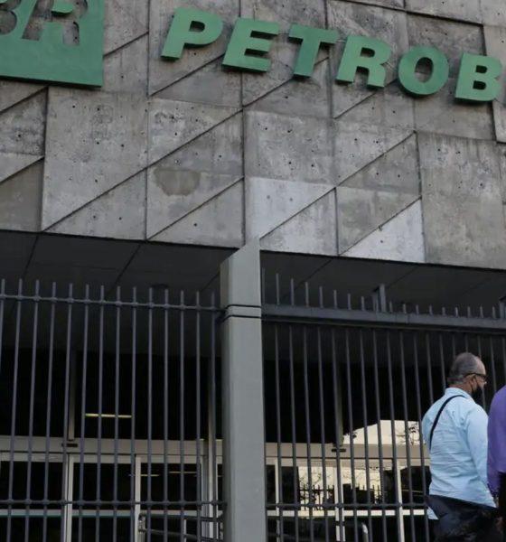 petrobras-anuncia-contratacao-