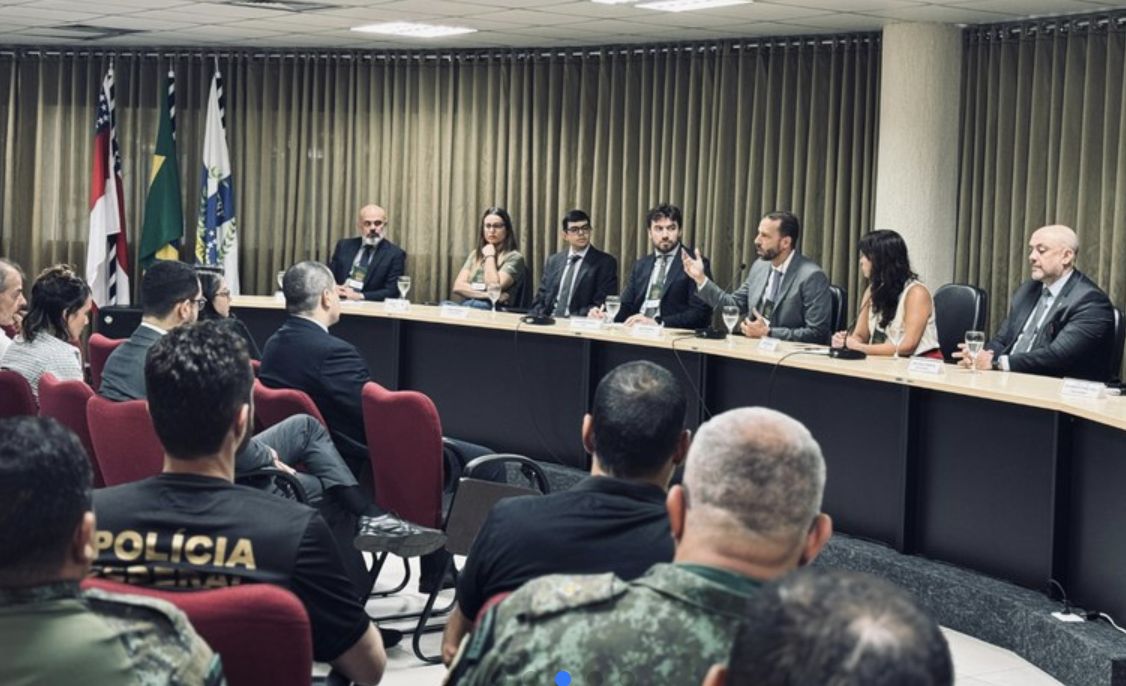 simposio-sobre-direitos-dos-po