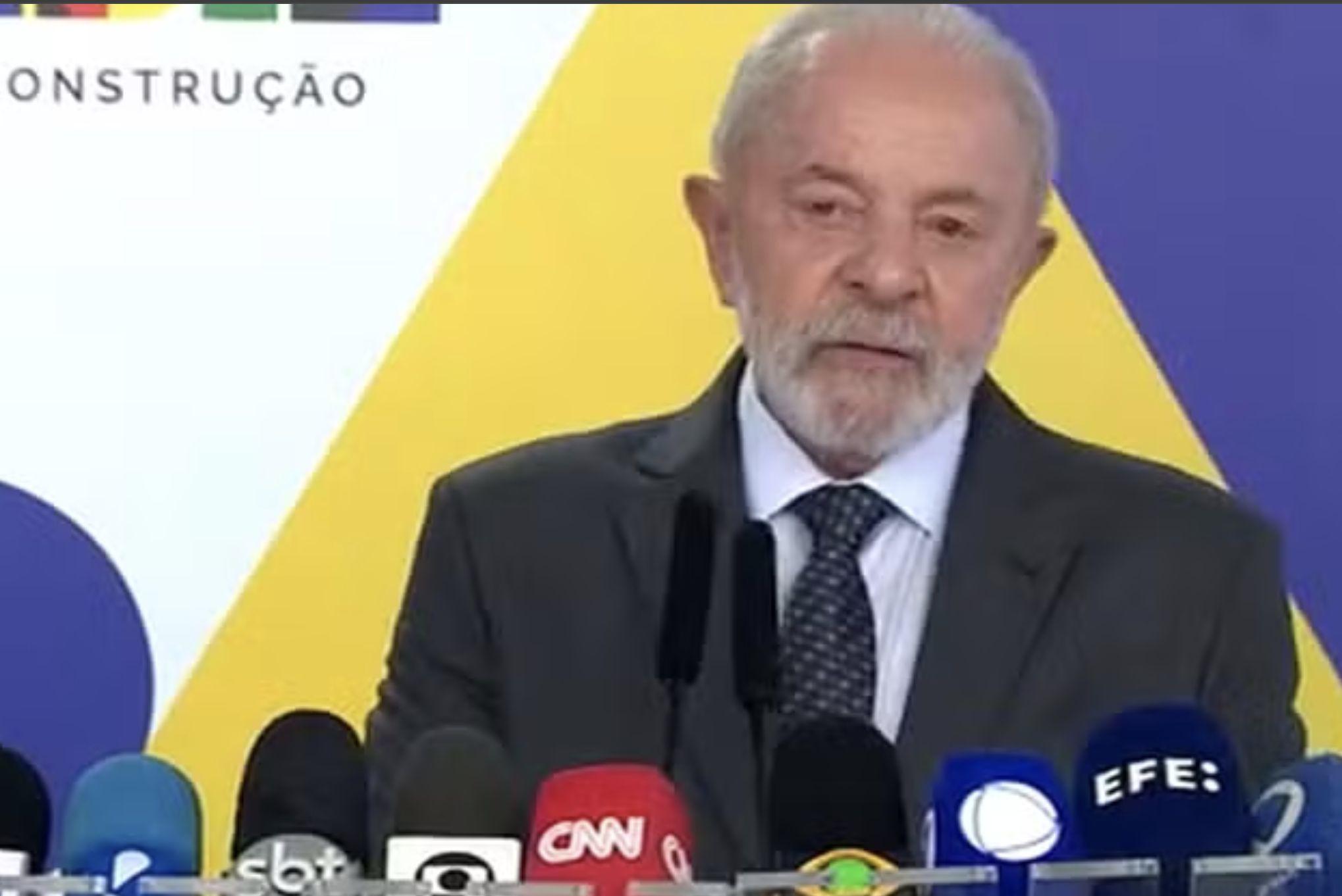 antes-de-viagem-a-franca-lula-