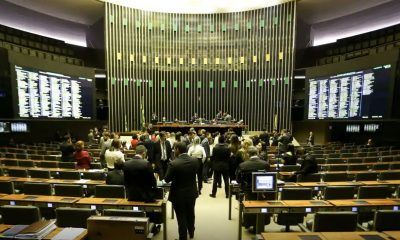 camara-aprova-regime-de-urgenc