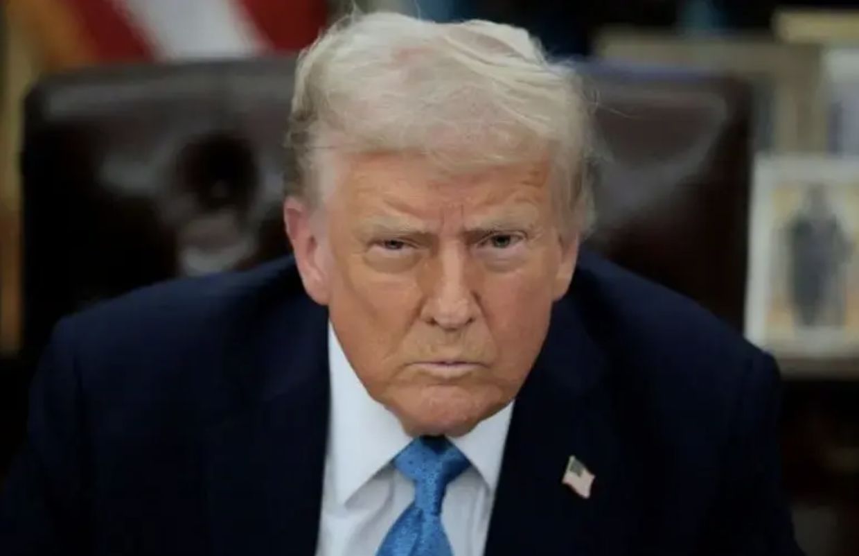 donald-trump-proibe-entrada-de