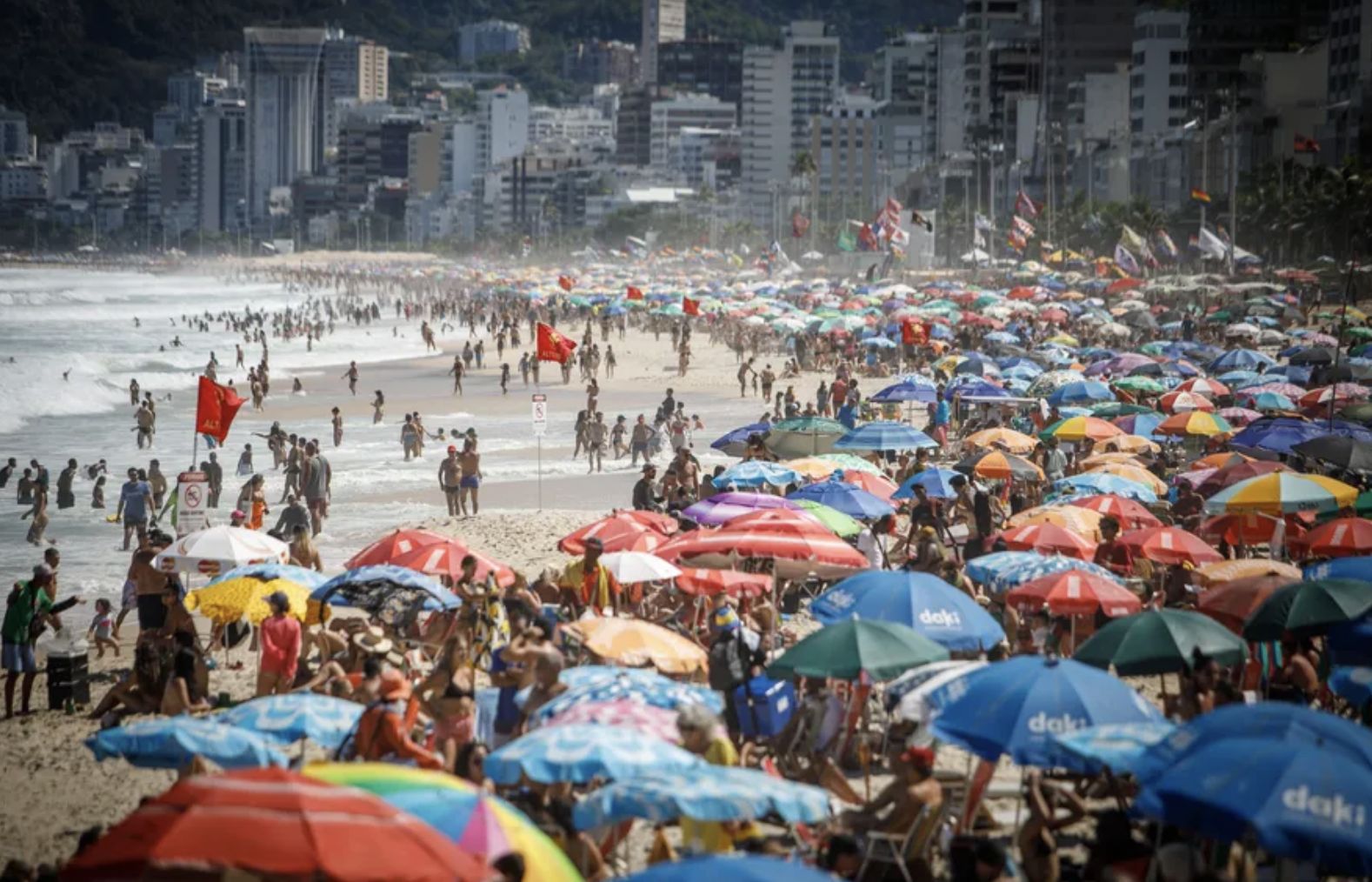 dos-seis-feriados-nacionais-re