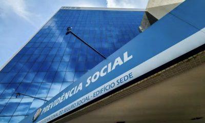 e-boato-que-inss-voltou-a-desc