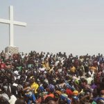 massacre-de-cristaos-na-comuni