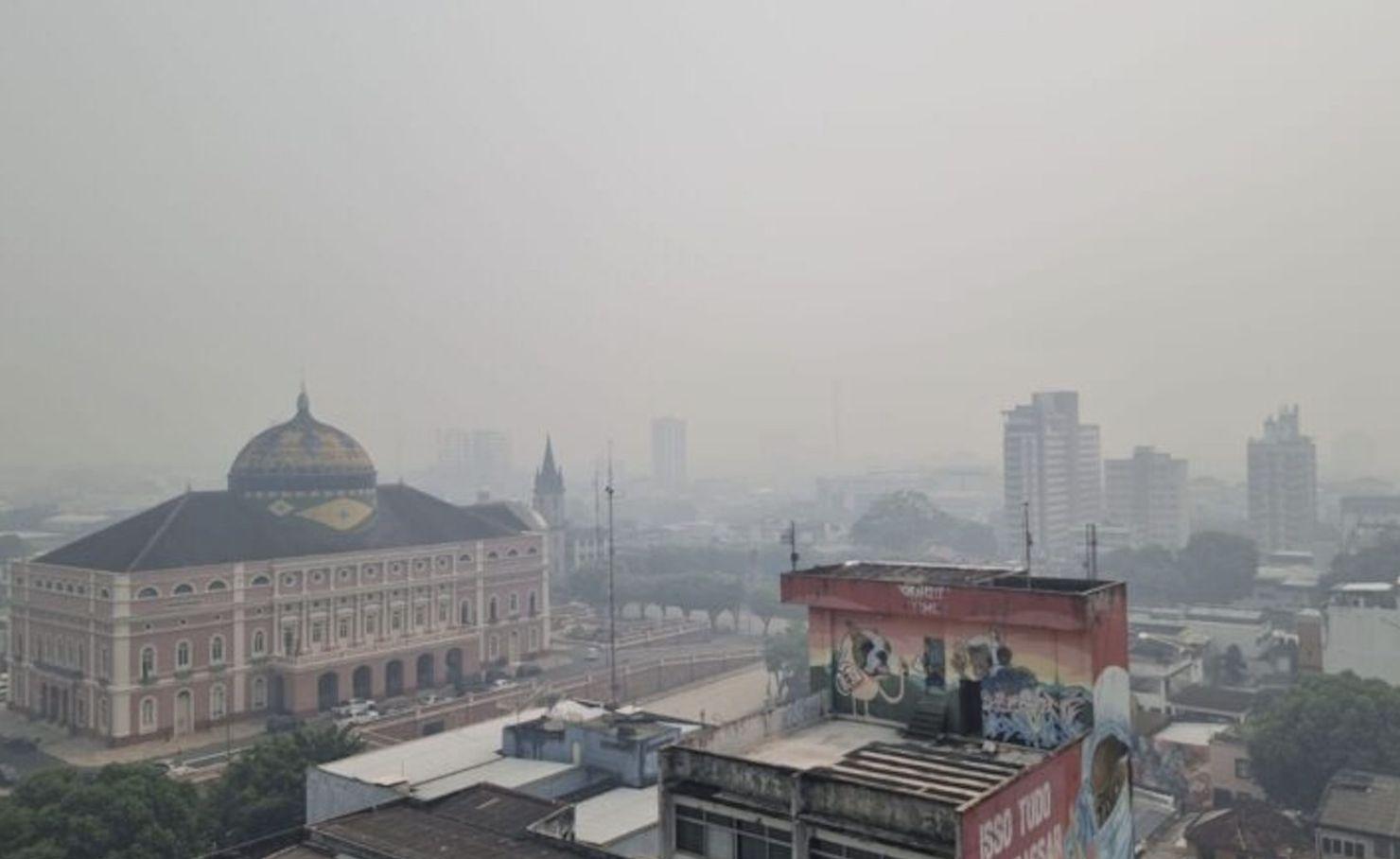 moradores-de-manaus-veem-ar-po