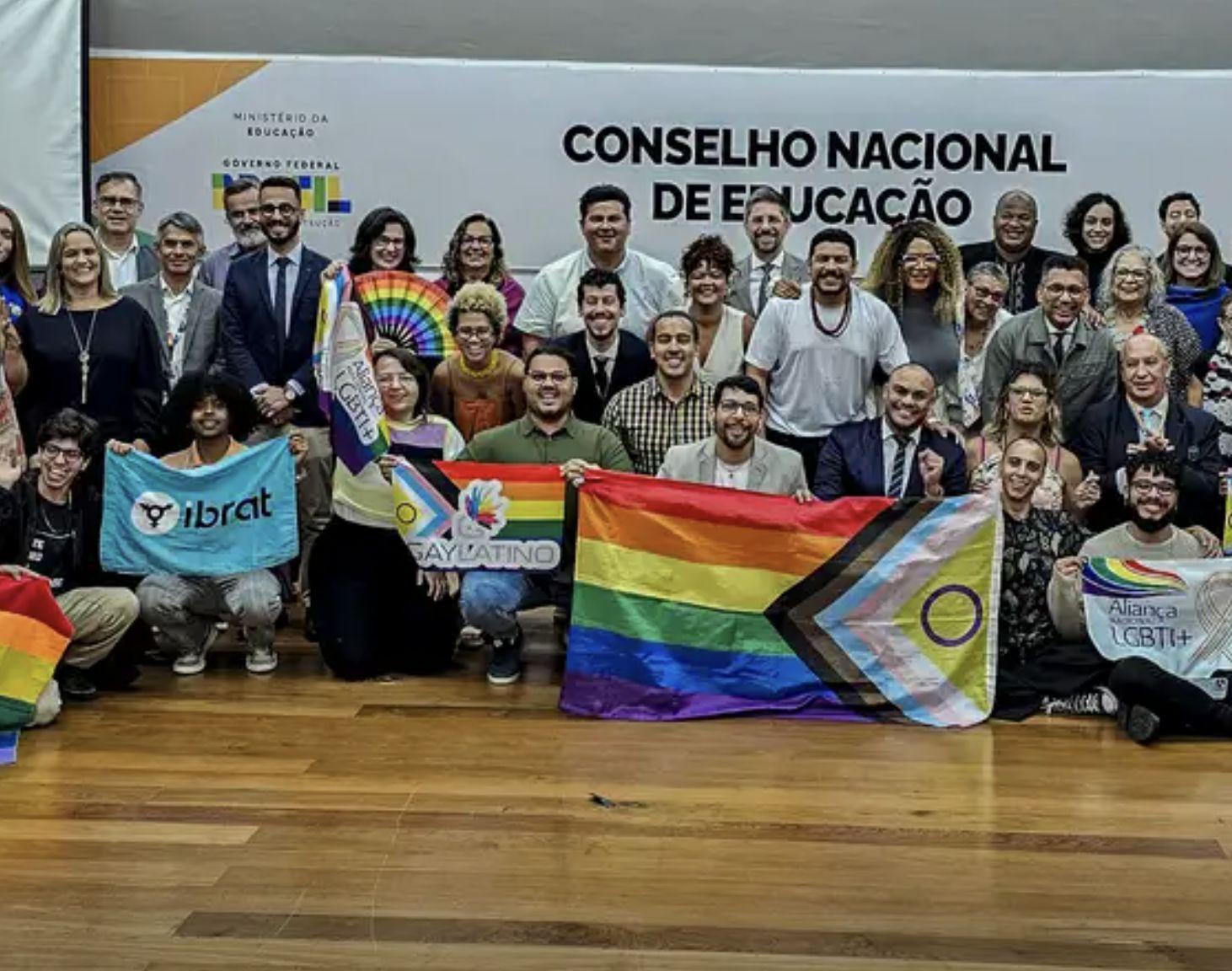 nove-em-cada-dez-estudantes-lg