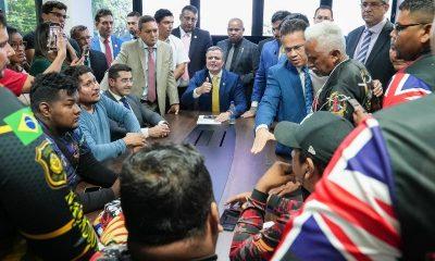 trabalhadores-por-aplicativo-p