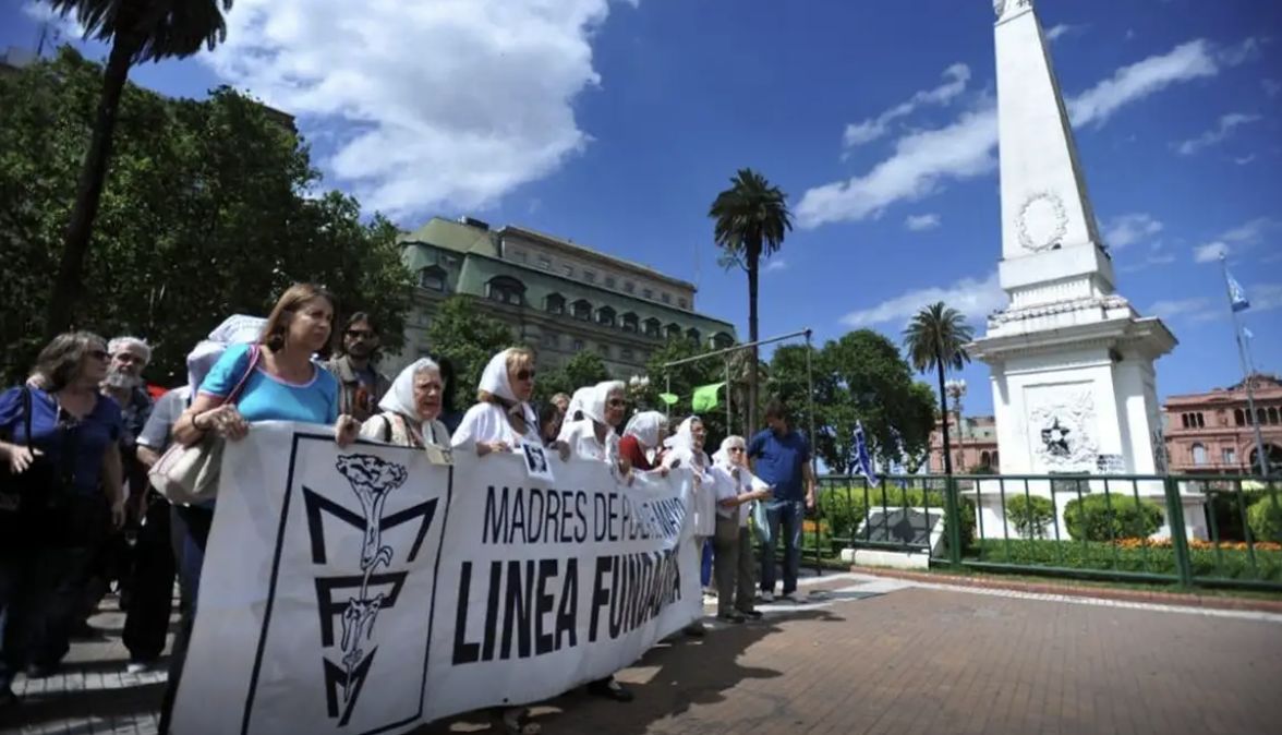 avos-da-praca-de-maio-encontra