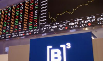 bolsa-bate-recorde-e-dolar-cai