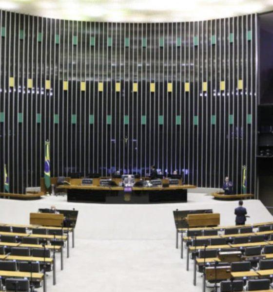 camara-dos-deputados-cria-200-