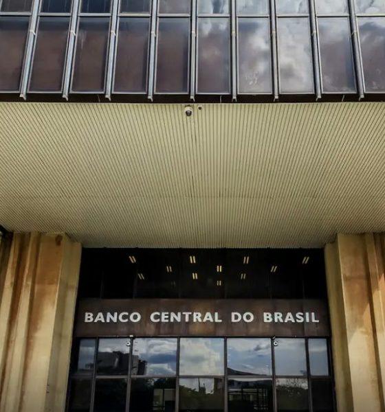 contas-publicas-tem-deficit-de