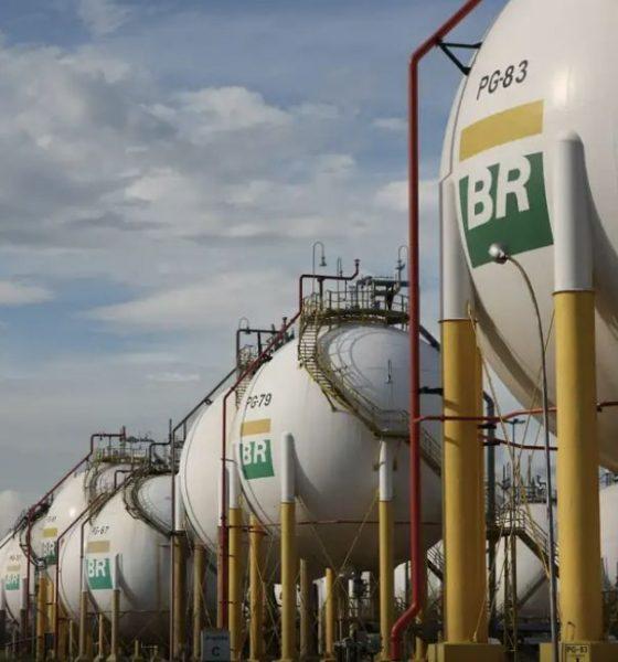 petrobras-reduz-em-14-preco-do