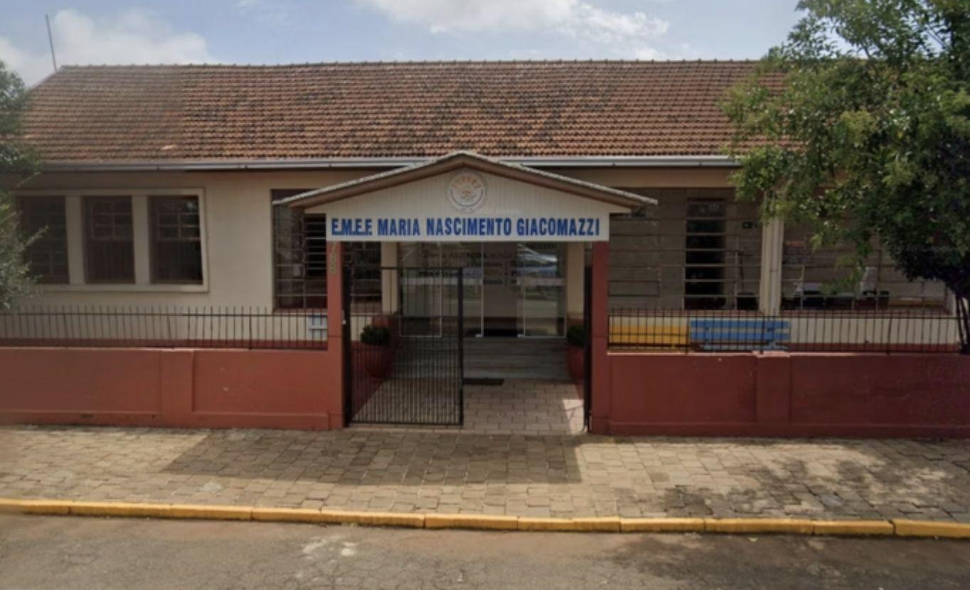rs-jovem-invade-escola-mata-al
