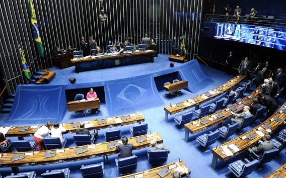 senado-ja-tem-70-pedidos-de-im