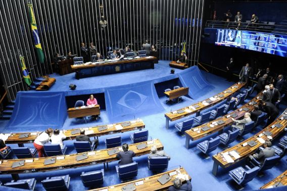 senado-ja-tem-70-pedidos-de-im