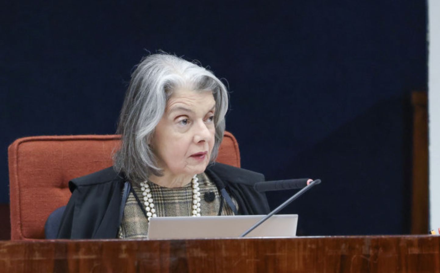 senadores-protocolam-pedido-de