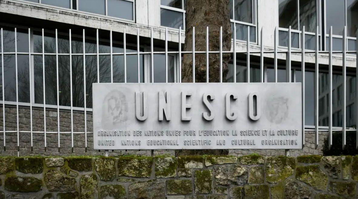 trump-tira-eua-da-unesco-novam