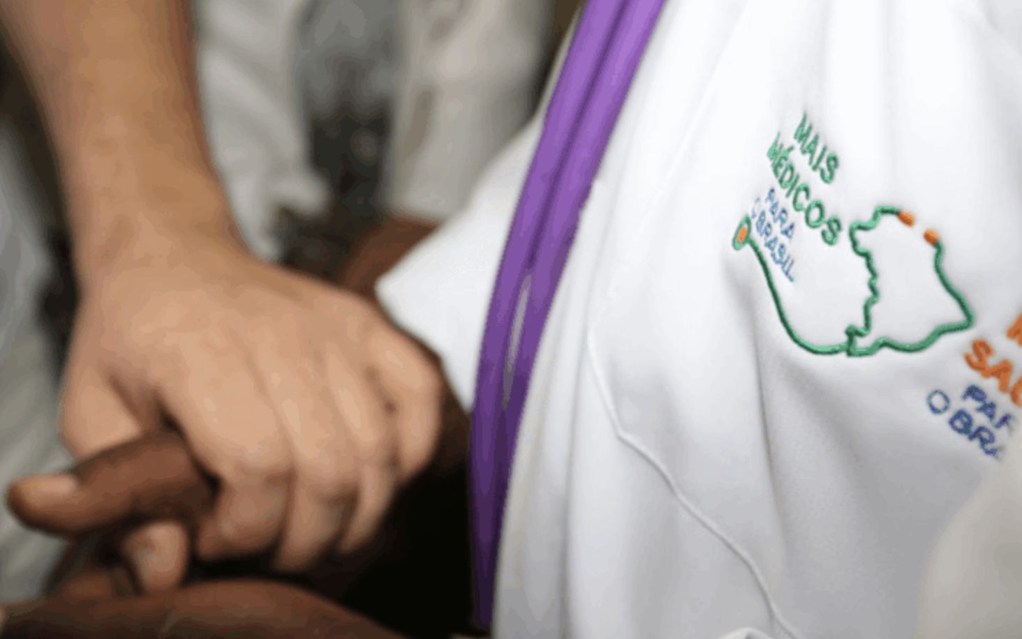 mais-medicos-nao-tem-vinculo-c