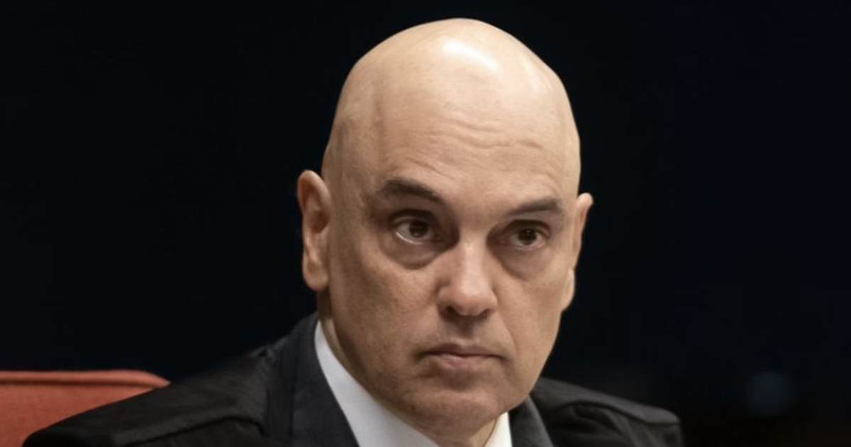 moraes-tem-cartao-de-bandeira-