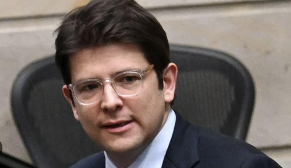 morre-miguel-uribe-pre-candida