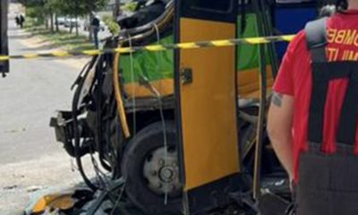 colisao-entre-micro-onibus-e-c
