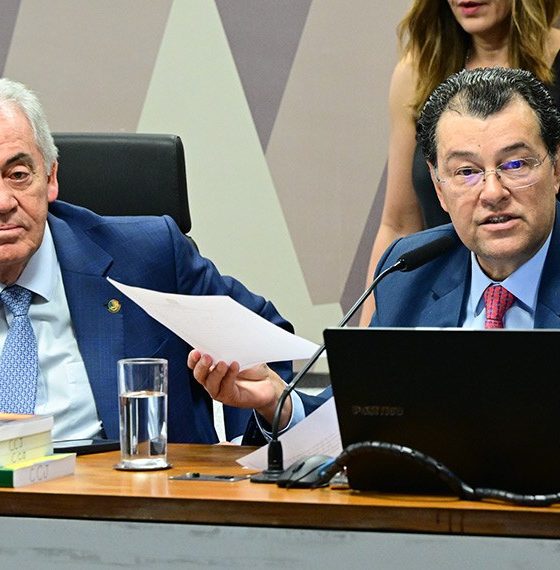 comissao-do-senador-aprova-2-r