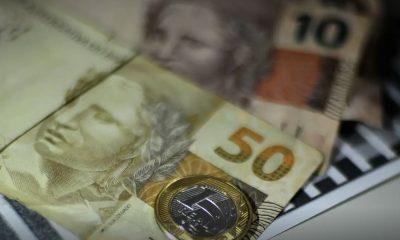 credito-desacelera-inadimplenc