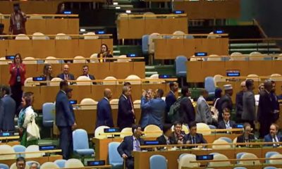 em-protesto-delegacoes-deixam-