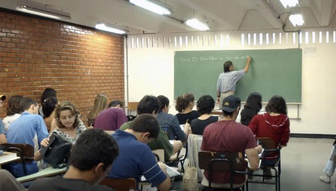ensino-superior-no-brasil-pode