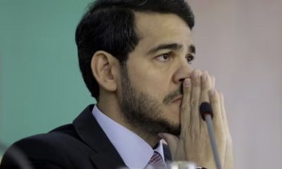 governo-dos-estados-unidos-rev