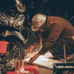 producao-industrial-cai-02-em-