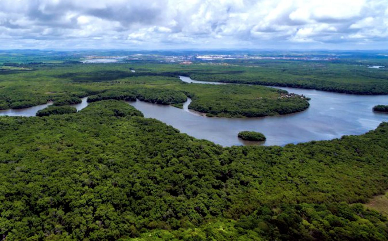 bndes-anuncia-recorde-de-inves