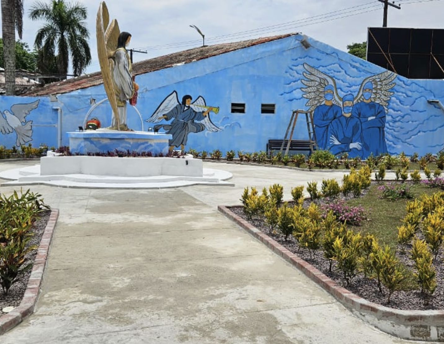 prefeitura-de-manaus-ergue-mon