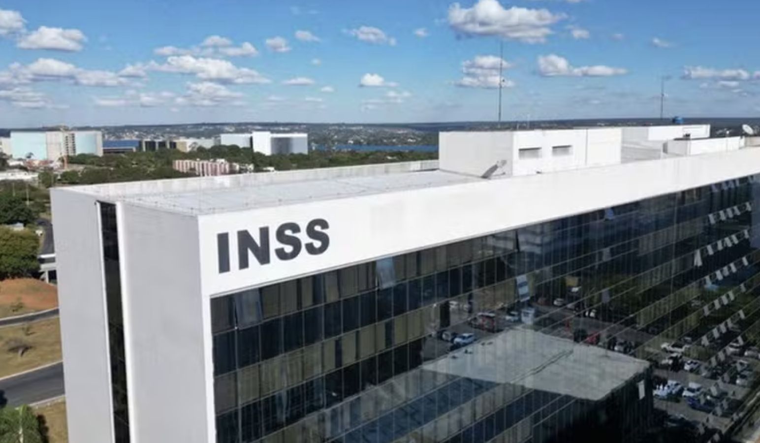 inss-cria-comite-para-reduzir-