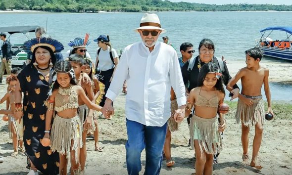 lula-visita-comunidade-indigen