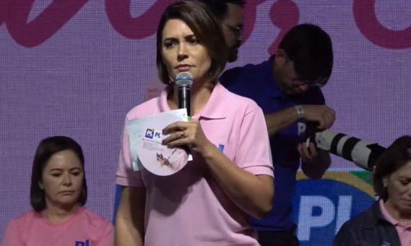 michelle-bolsonaro-defende-sub