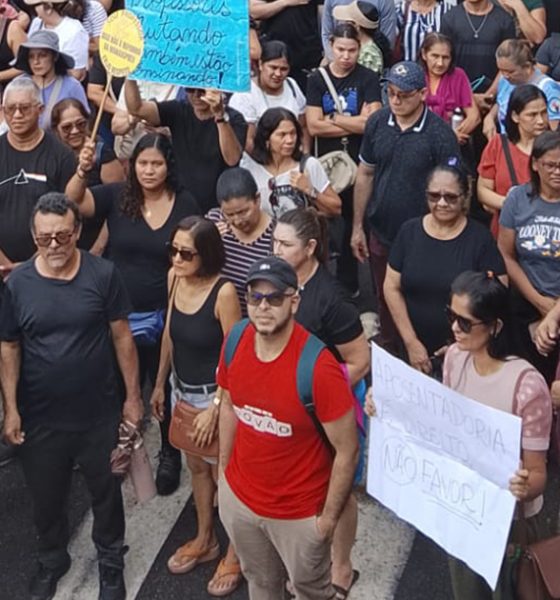 professores-encerram-greve-apo