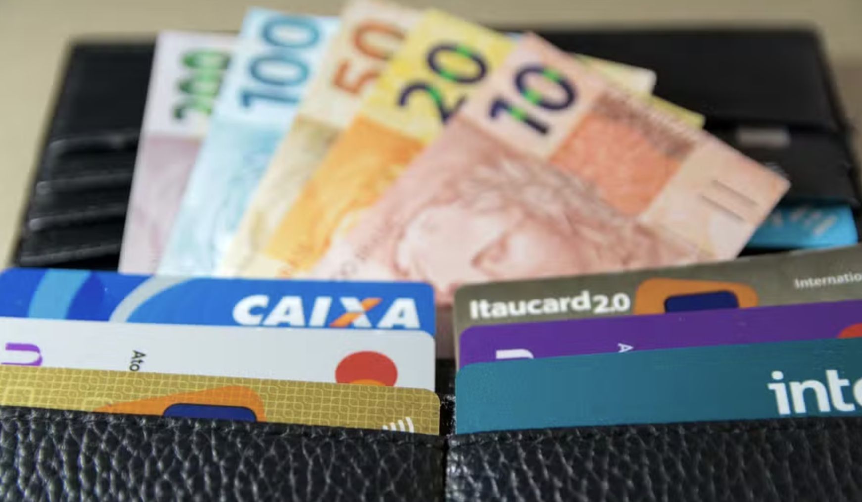 quatro-em-cada-dez-brasileiros